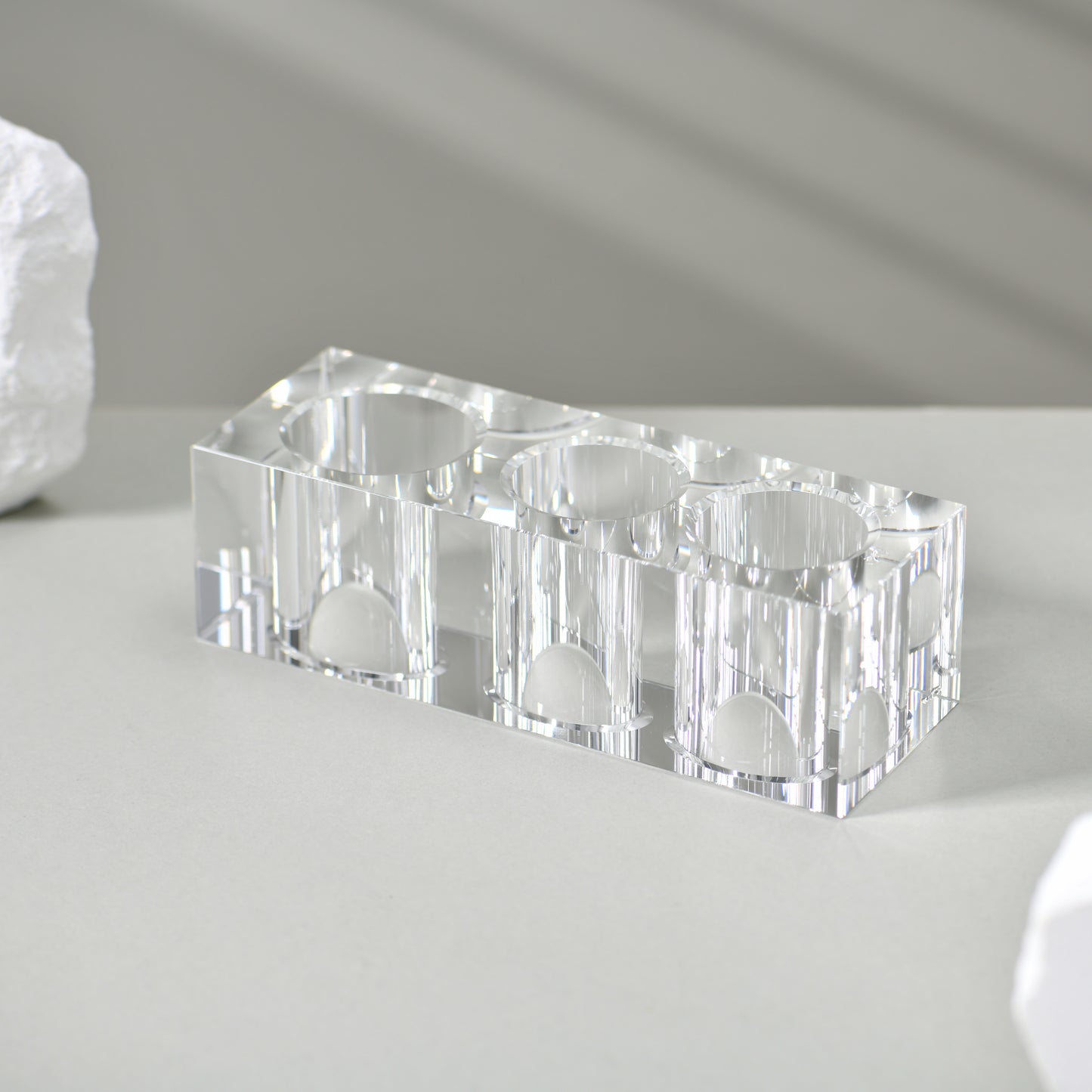 FIBO CLEAR 3 HOLE ELECTRIC TOOTHBRUSH HOLDER