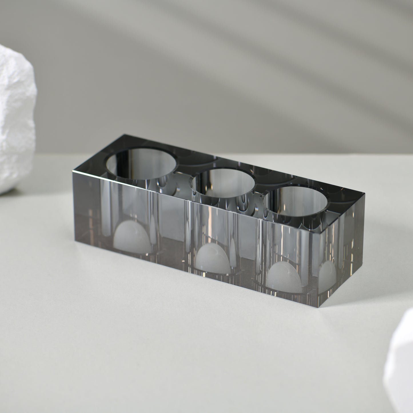 FIBO SMOKY GREY 3 HOLE ELECTRIC TOOTHBRUSH HOLDER